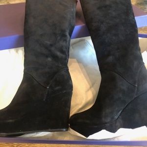 Stuart Weitzman NULINEAR BOOTS-Size 5